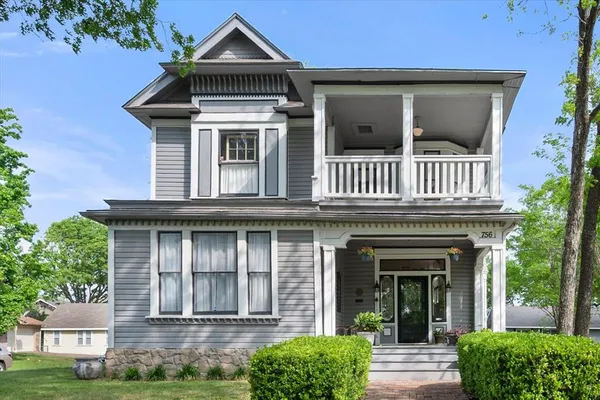 $539,900 | 756 West 3rd Avenue, Corsicana, TX 75110
