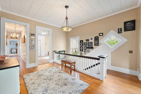 $539,900 | 756 West 3rd Avenue, Corsicana, TX 75110