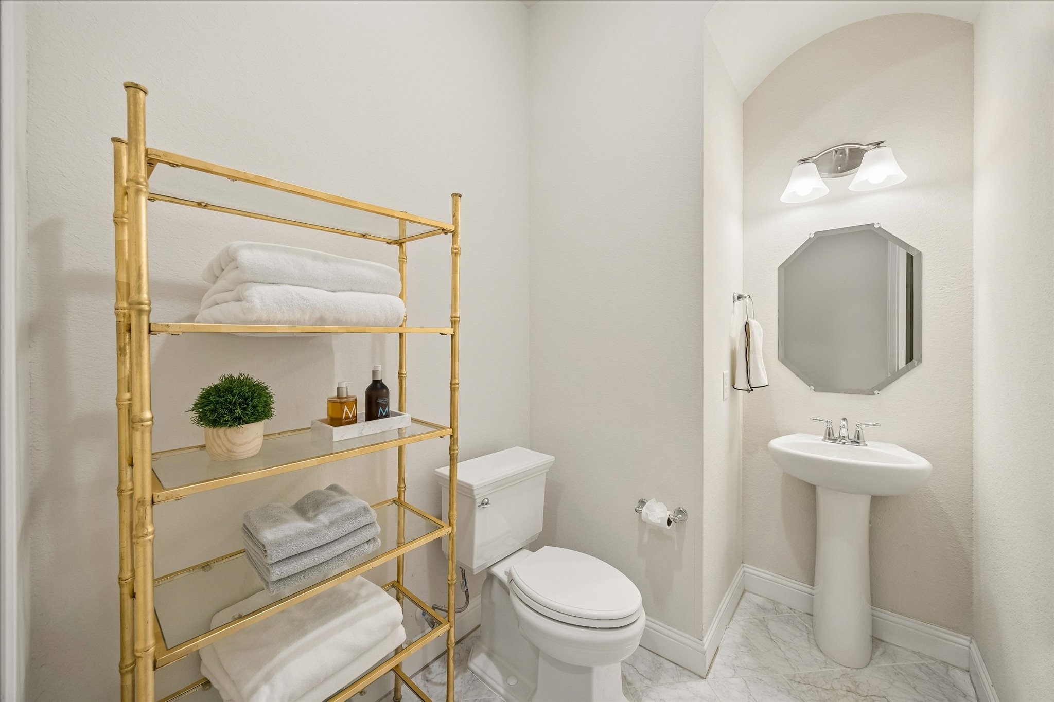 7418 Kearney Hill Lane Spring, TX 77389 - Photo 21 of 35 A spacious powder room for guests!