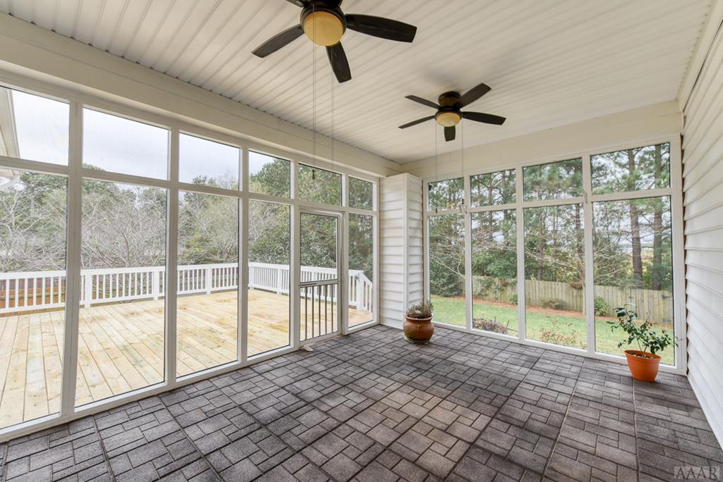 318 Green View Road Moyock, NC 27958 - Photo 17 of 45