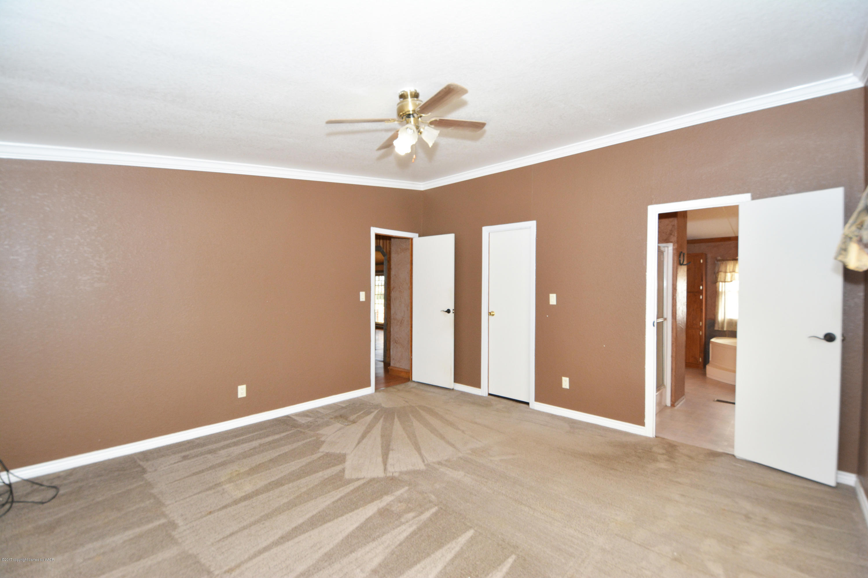 401 Plantation Road Amarillo, TX 79118 - Photo 11 of 30 11 Master Bedroom