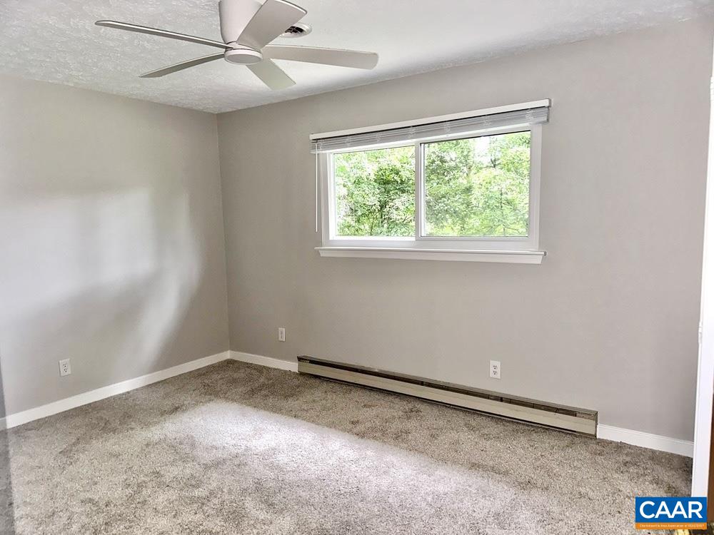 238 Sunset Avenue Charlottesville, VA 22903 - Photo 5 of 10