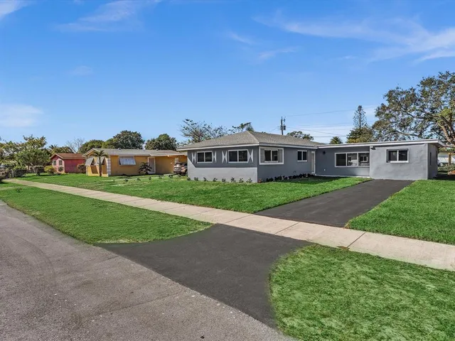 $624,999 | 17800 Northwest 11th Avenue, Miami Gardens, FL 33169