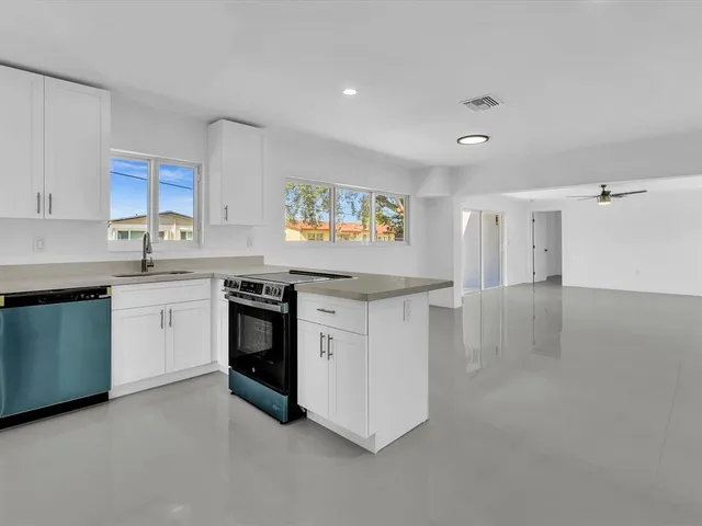 $624,999 | 17800 Northwest 11th Avenue, Miami Gardens, FL 33169