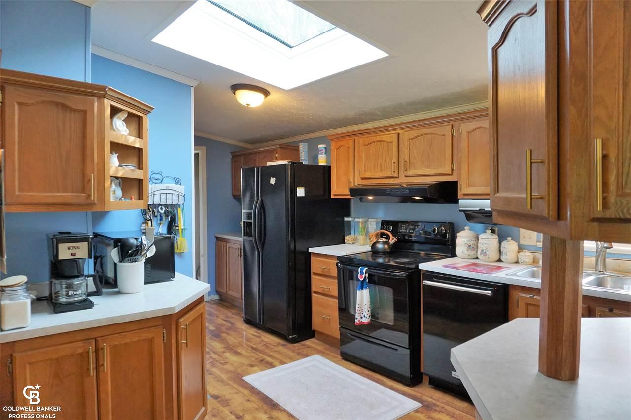 3351 Wade Road Capac, MI 48014 - Photo 6 of 34