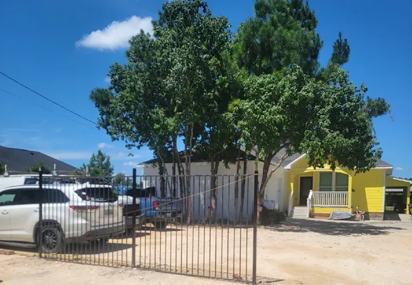 $330,000 | 156 Road 5111, Cleveland, TX 77327