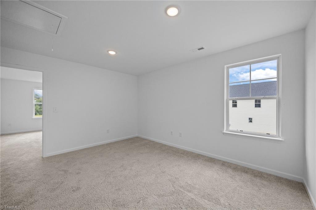 6909 Steeplegate Drive Burlington, NC 27215 - Photo 28 of 37