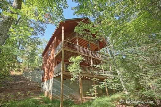 2430 Ridgehigh Pass Sevierville, TN 37876 - Photo 36 of 36 a-moment-in-time-a-gatlinburg-cabin-rent