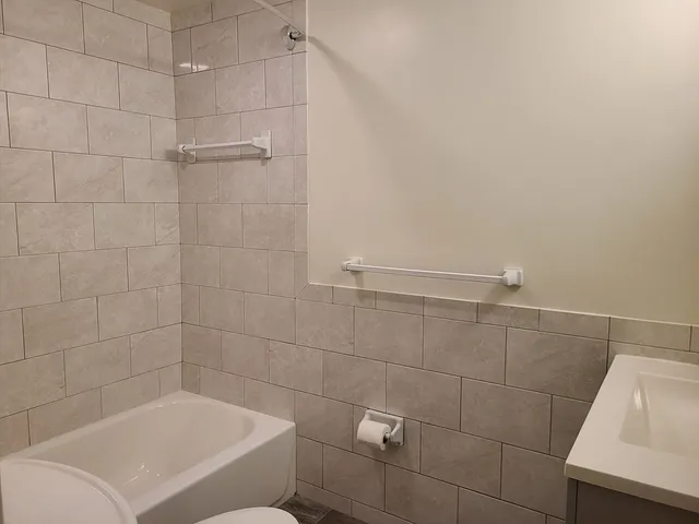 a bathroom with a bathtub