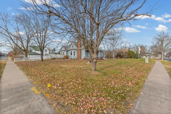 $370,000 | 237 Cypress Street South, Cambridge, MN 55008