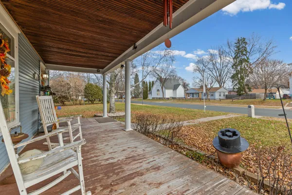 $370,000 | 237 Cypress Street South, Cambridge, MN 55008