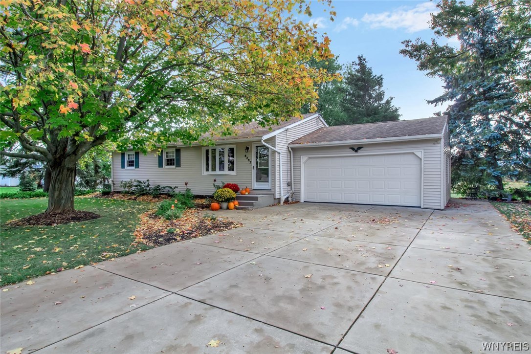 4282 Beach Ridge Road Pendleton, NY 14120 - Photo 1 of 1 Welcome to 4282 Beach Ridge Road, Pendleton