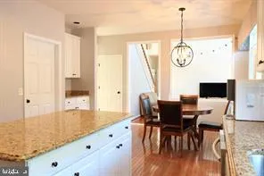 $3,300 | 17 Hummingbird Lane, Newark, DE 19711