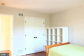 $3,300 | 17 Hummingbird Lane, Newark, DE 19711