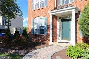 $3,300 | 17 Hummingbird Lane, Newark, DE 19711