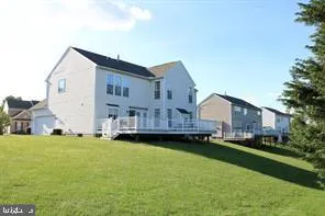 $3,300 | 17 Hummingbird Lane, Newark, DE 19711