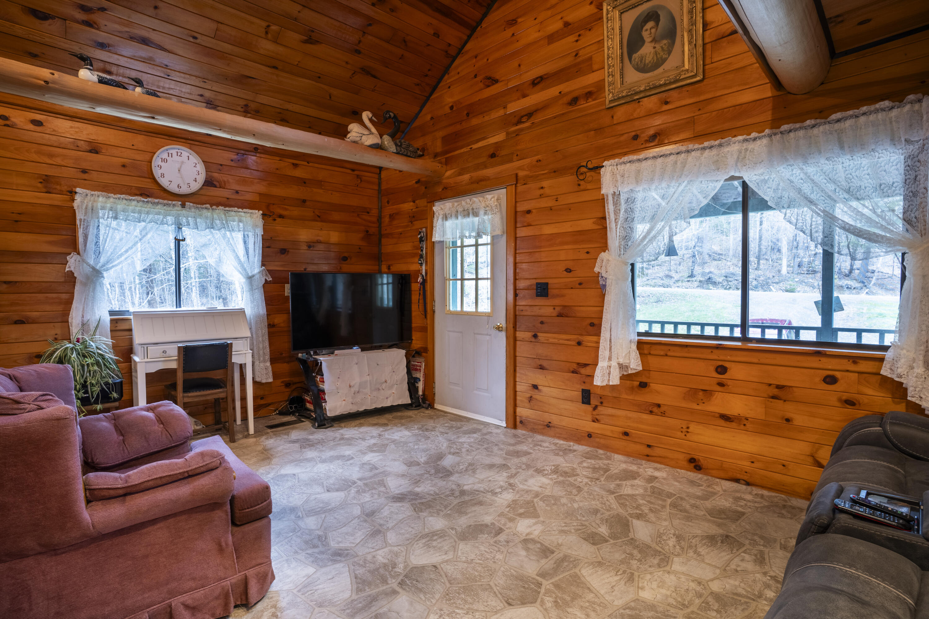 7 Peterson Road Bowerbank, ME 04426 - Photo 4 of 25 1