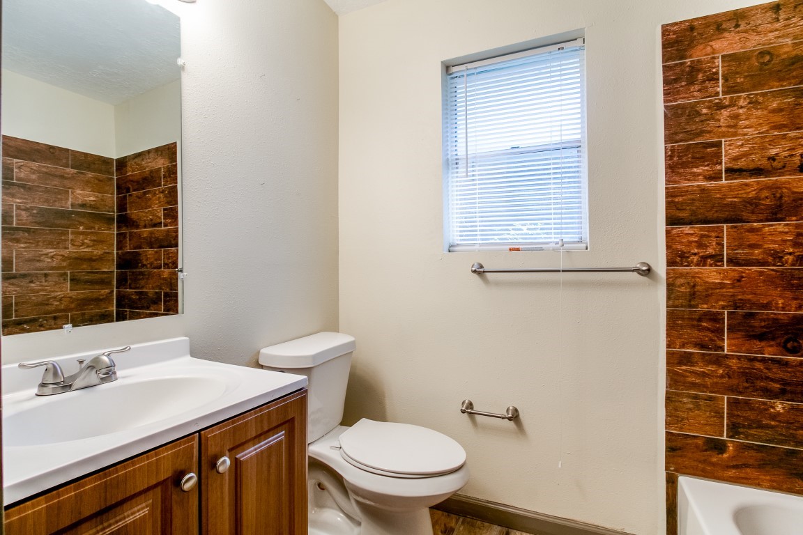 24615 Wilderness Road Spring, TX 77380 - Photo 32 of 34