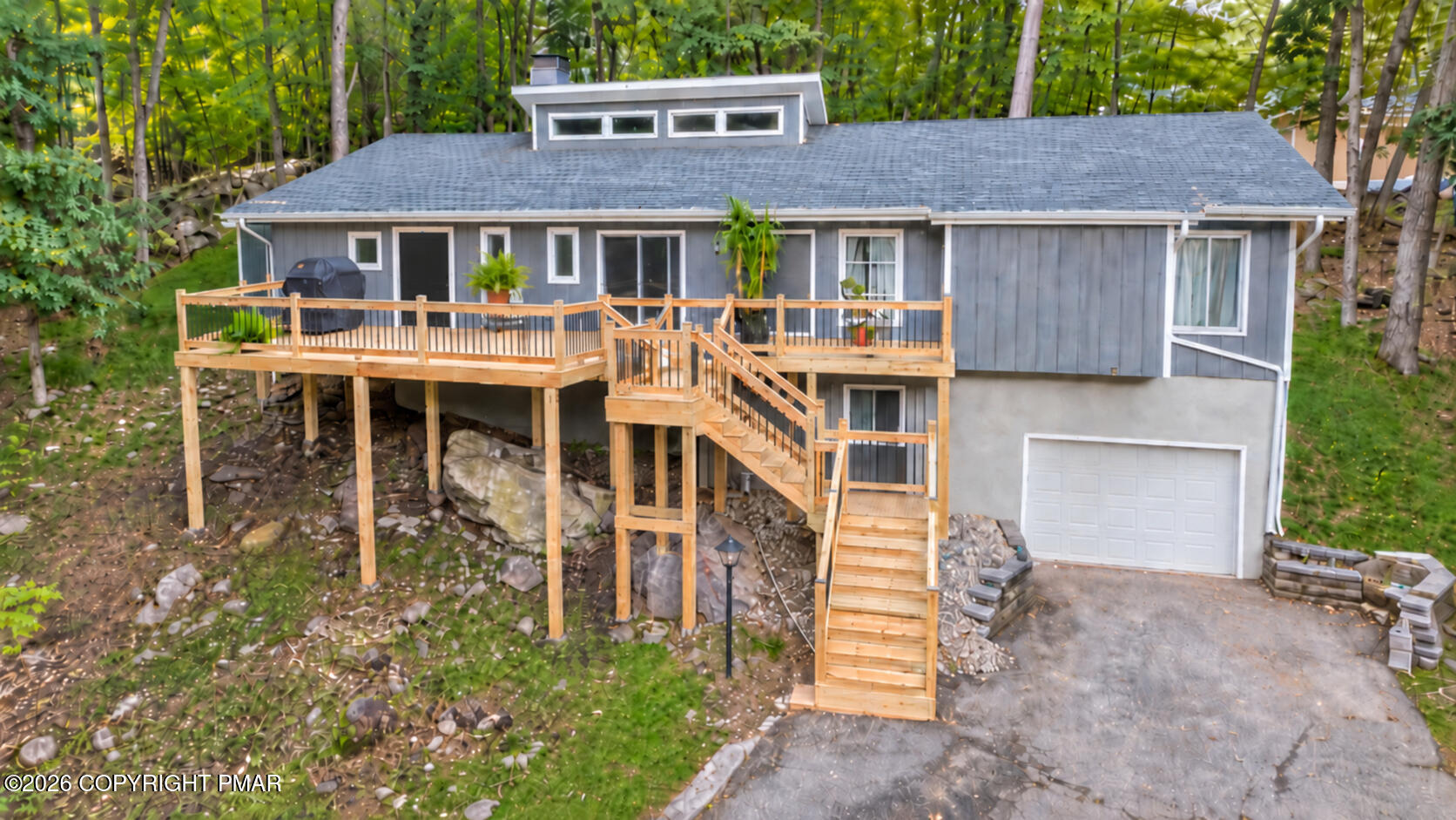 6375 Decker Road Bushkill, PA 18324 - Photo 1 of 46 1