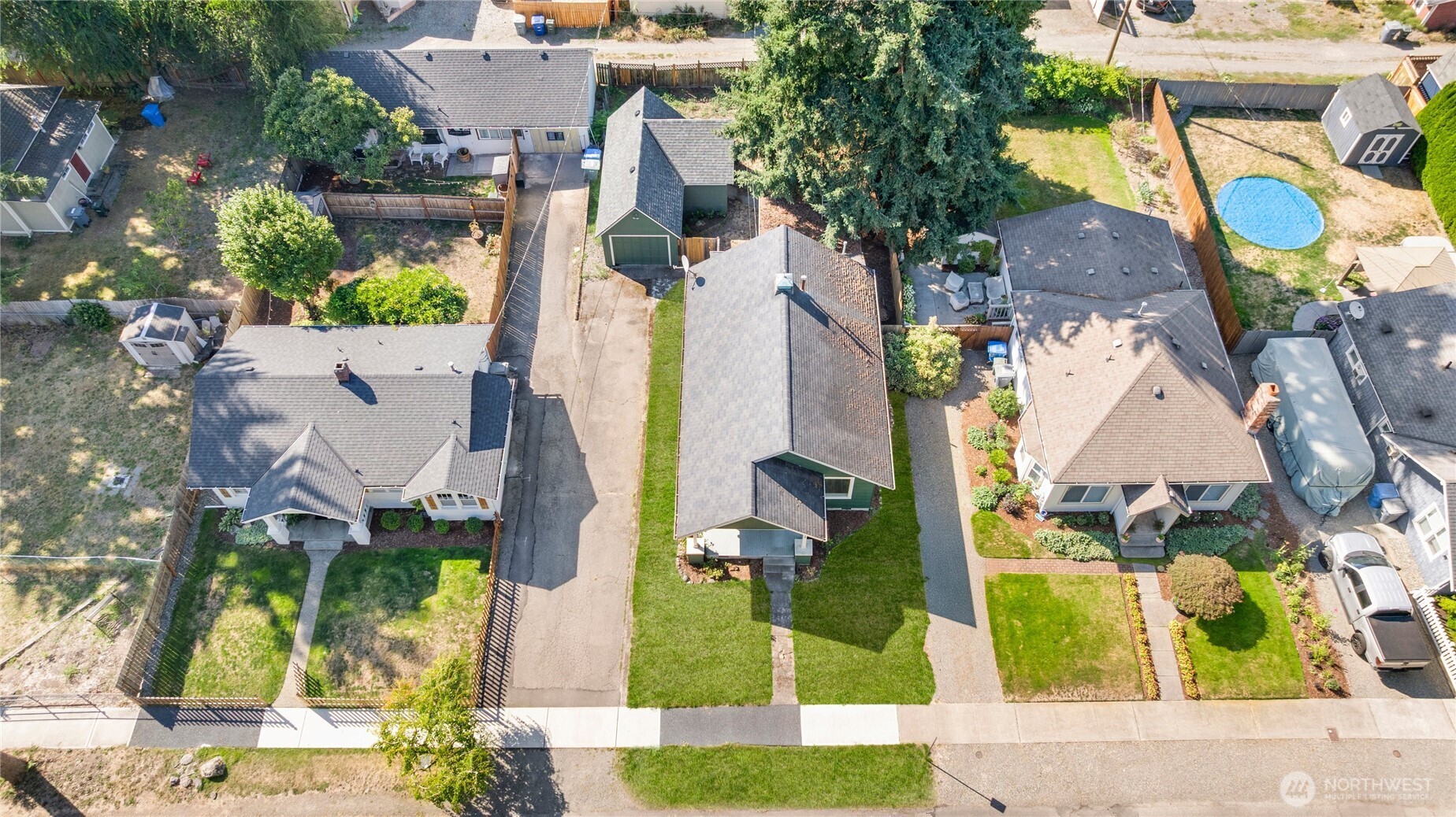 1114 Sumner Avenue Sumner, WA 98390 - Photo 3 of 32