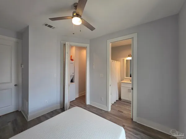 $2,450 | 379 South Clubbs Street, Unit A, Pensacola, FL 32502