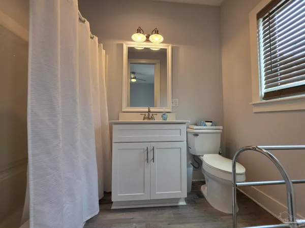 $2,450 | 379 South Clubbs Street, Unit A, Pensacola, FL 32502