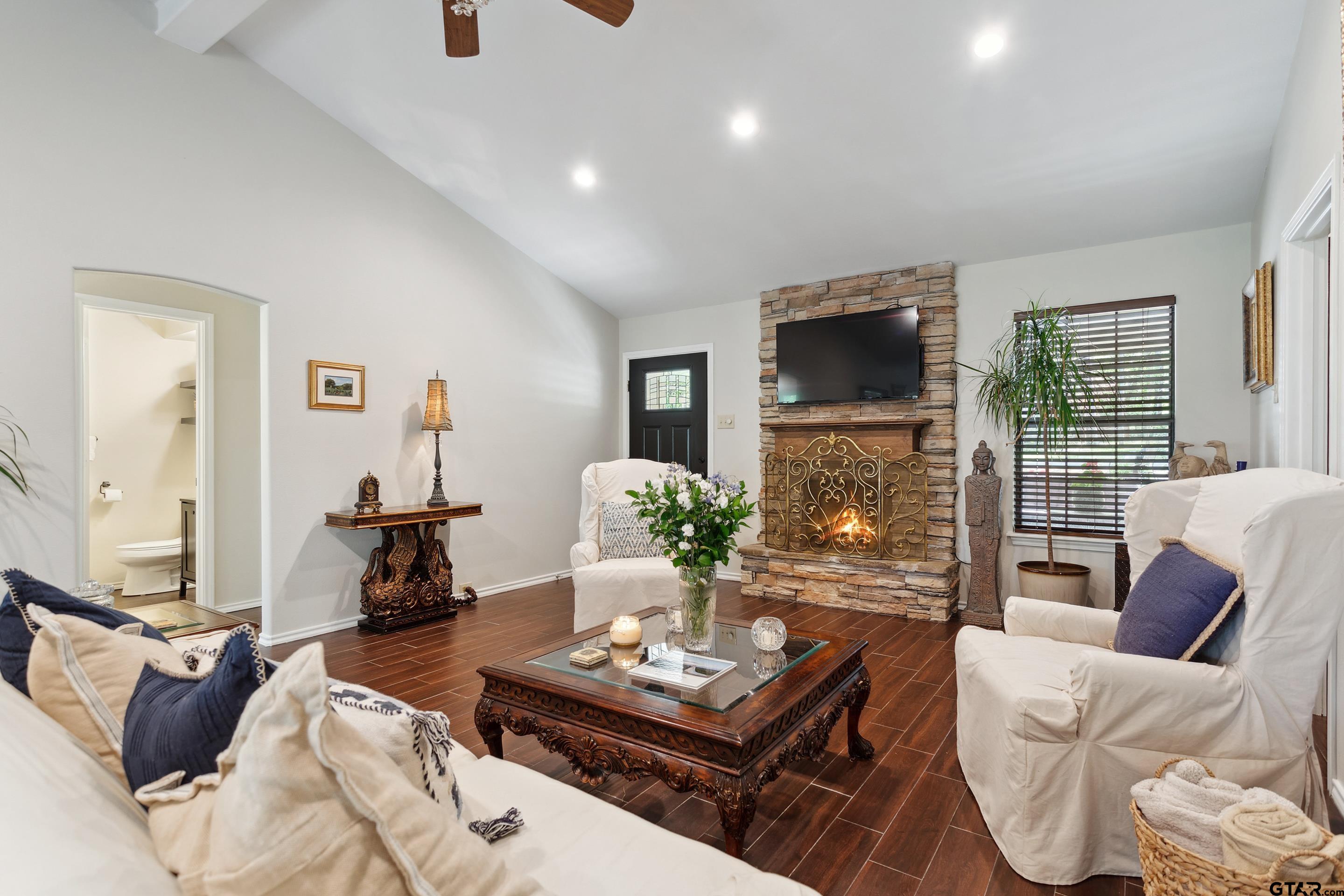 1625 Pineview Lane Hideaway, TX 75771 - Photo 16 of 37