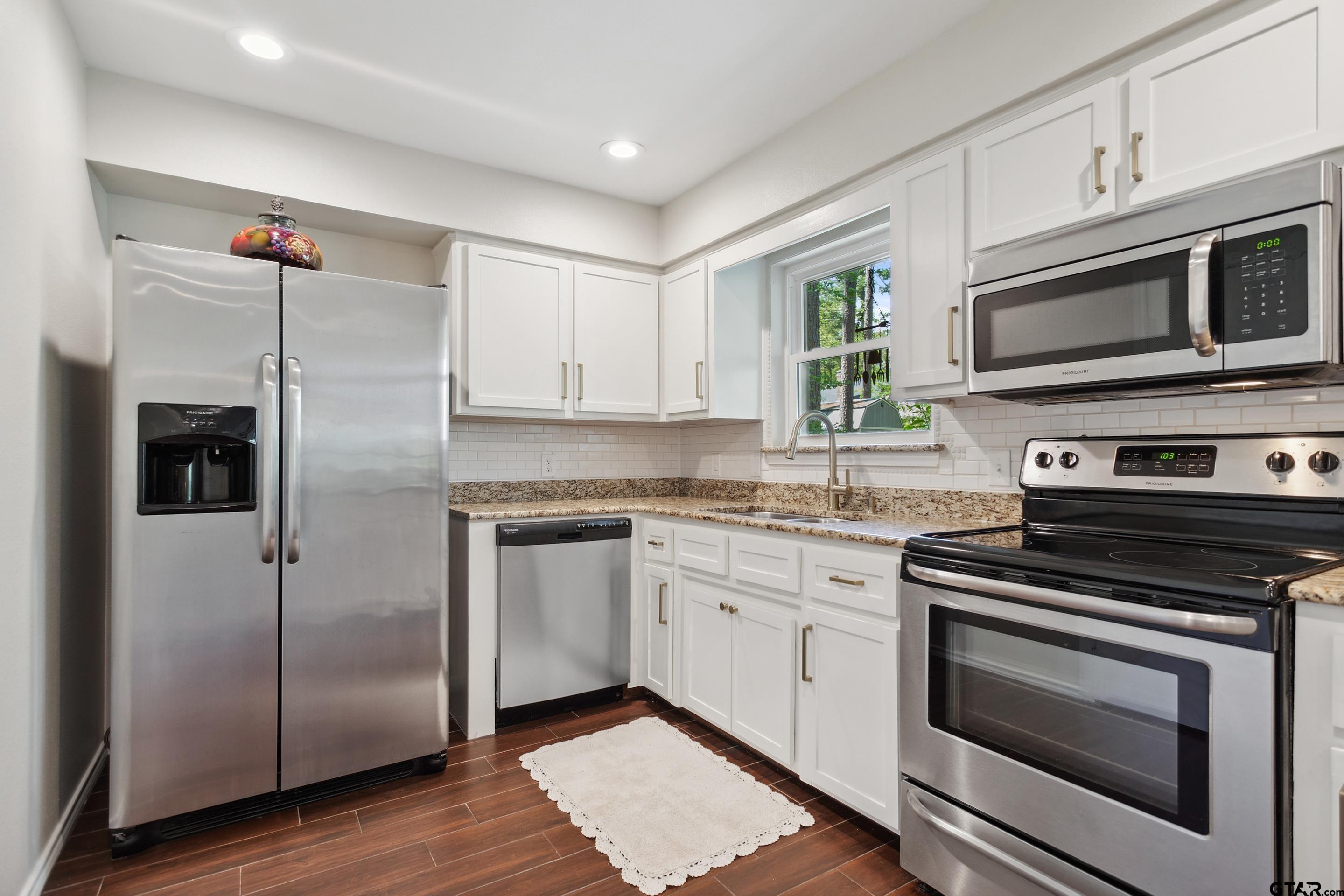 1625 Pineview Lane Hideaway, TX 75771 - Photo 19 of 37