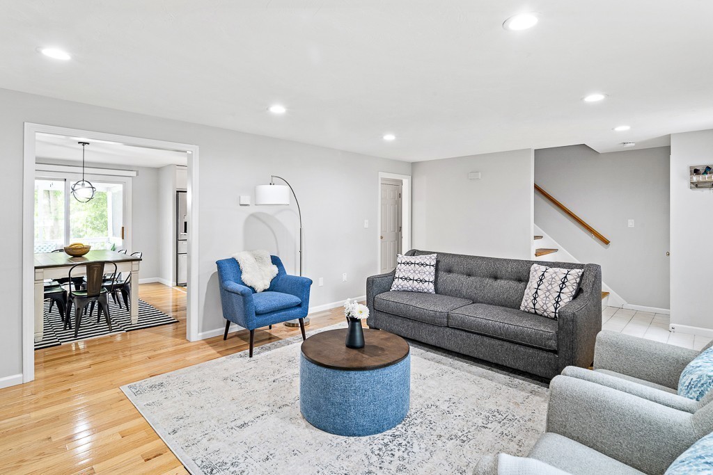 27 Fairview Road, Unit 27 Framingham, MA 01702 - Photo 3 of 21 Gallery Image 3