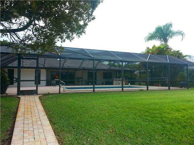 884 Northwest Spruce Ridge Drive Stuart, FL 34994 - Photo 2 of 25