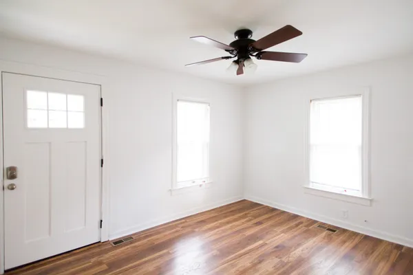 $1,900 | 222 Capitol View Avenue, Nashville, TN 37207