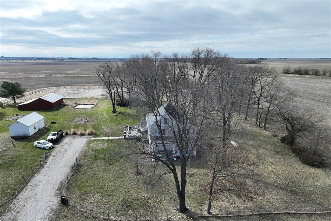 2356 East 1600 North Road Assumption, IL 62510 - Photo 2 of 9