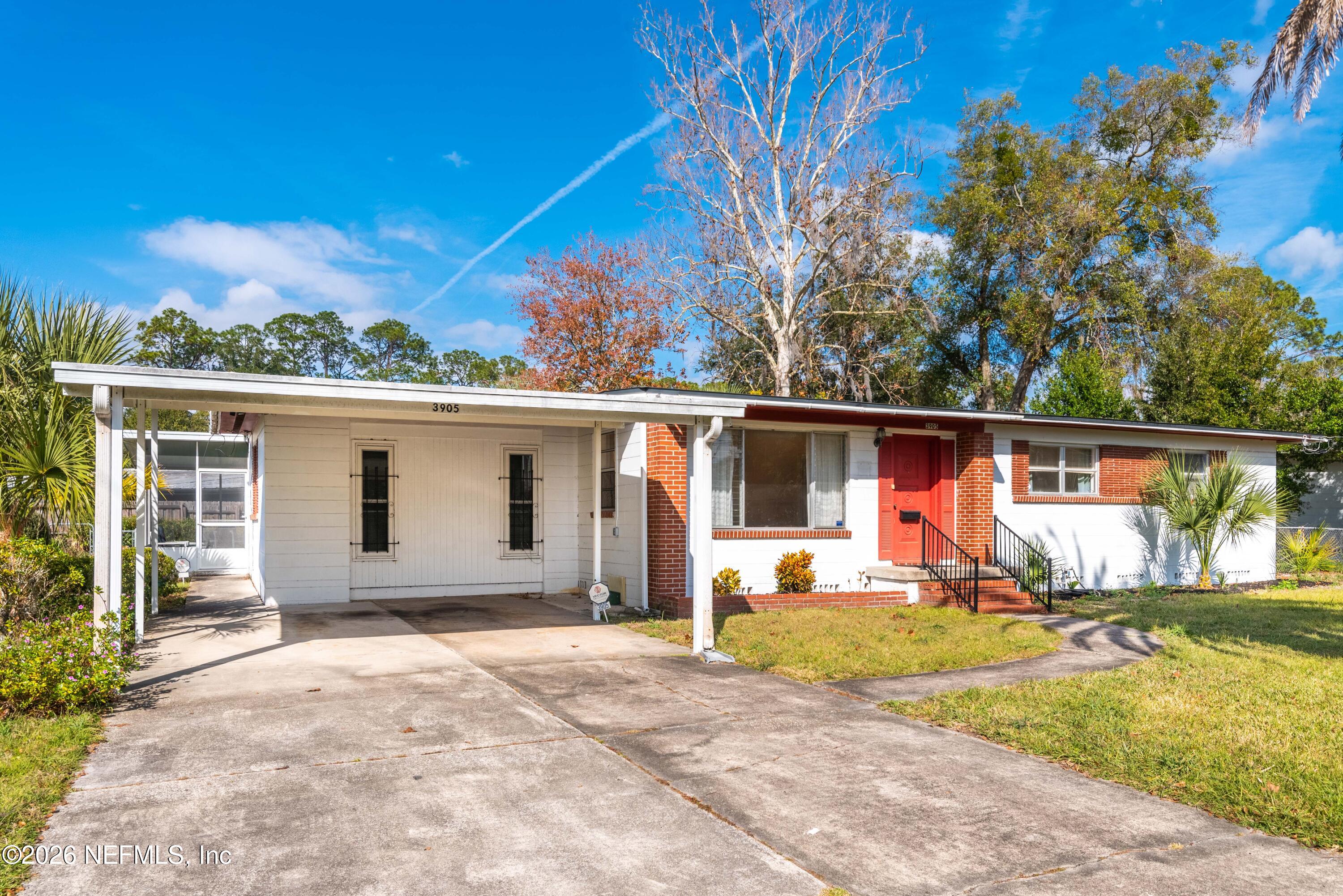front view of house with a yard