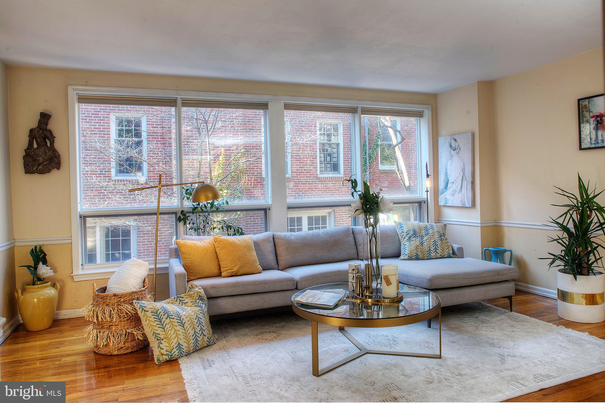 418 South 11th Street Philadelphia, PA 19147 - Photo 1 of 25
