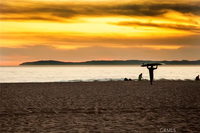 $2,095,000 | 250 62nd Street, Newport Beach, CA 92663