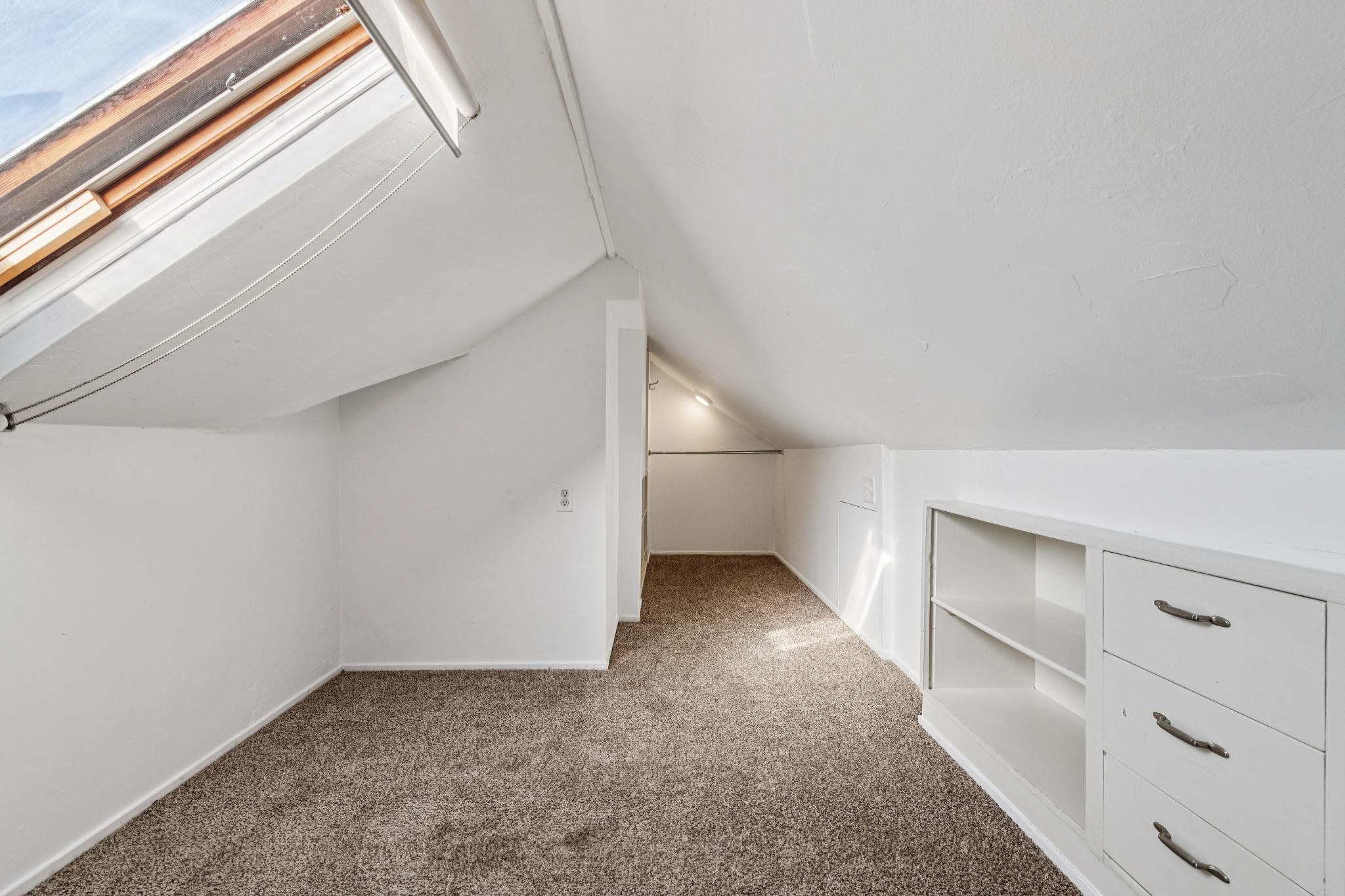 1411 Hearst Avenue, Unit 2 Berkeley, CA 94702 - Photo 20 of 27