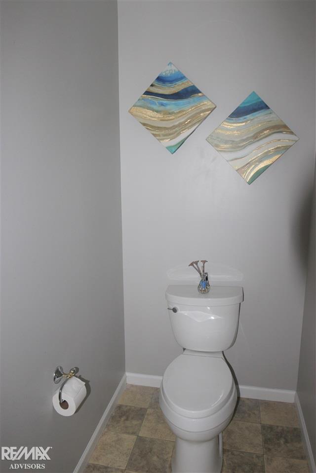 56205 Omo Road Macomb, MI 48042 - Photo 36 of 60 50014305-35.JPG