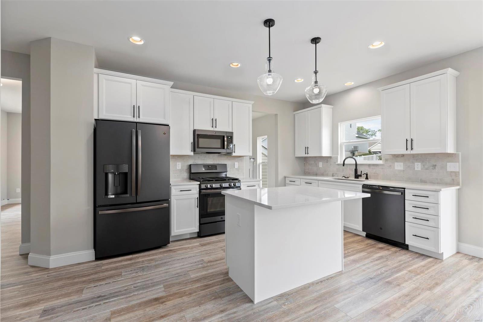 806 Colony Ridge Drive Foristell, MO 63348 - Photo 16 of 18