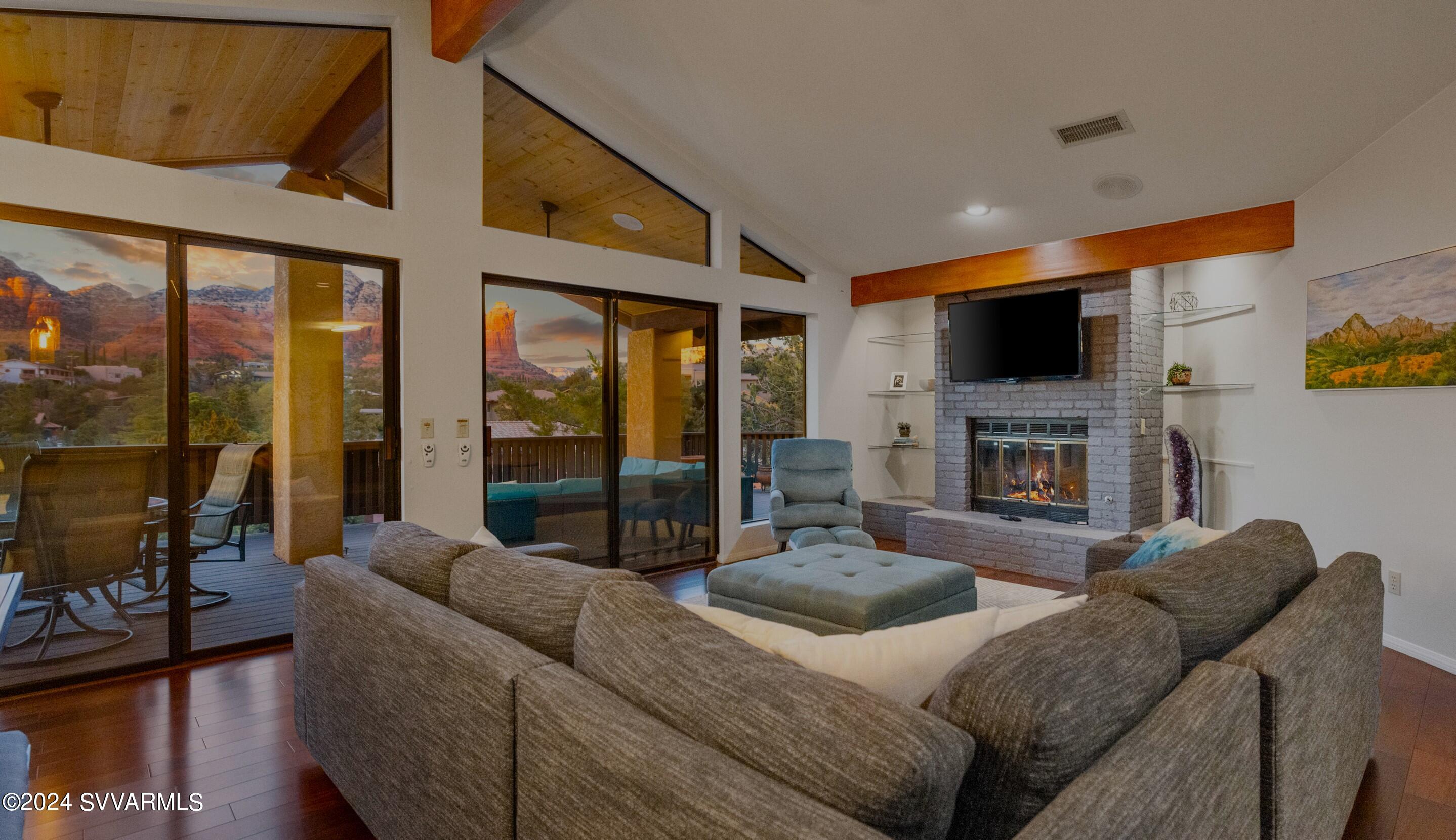 160 Mission Road Sedona, AZ 86336 - Photo 3 of 37 Gallery Image 3