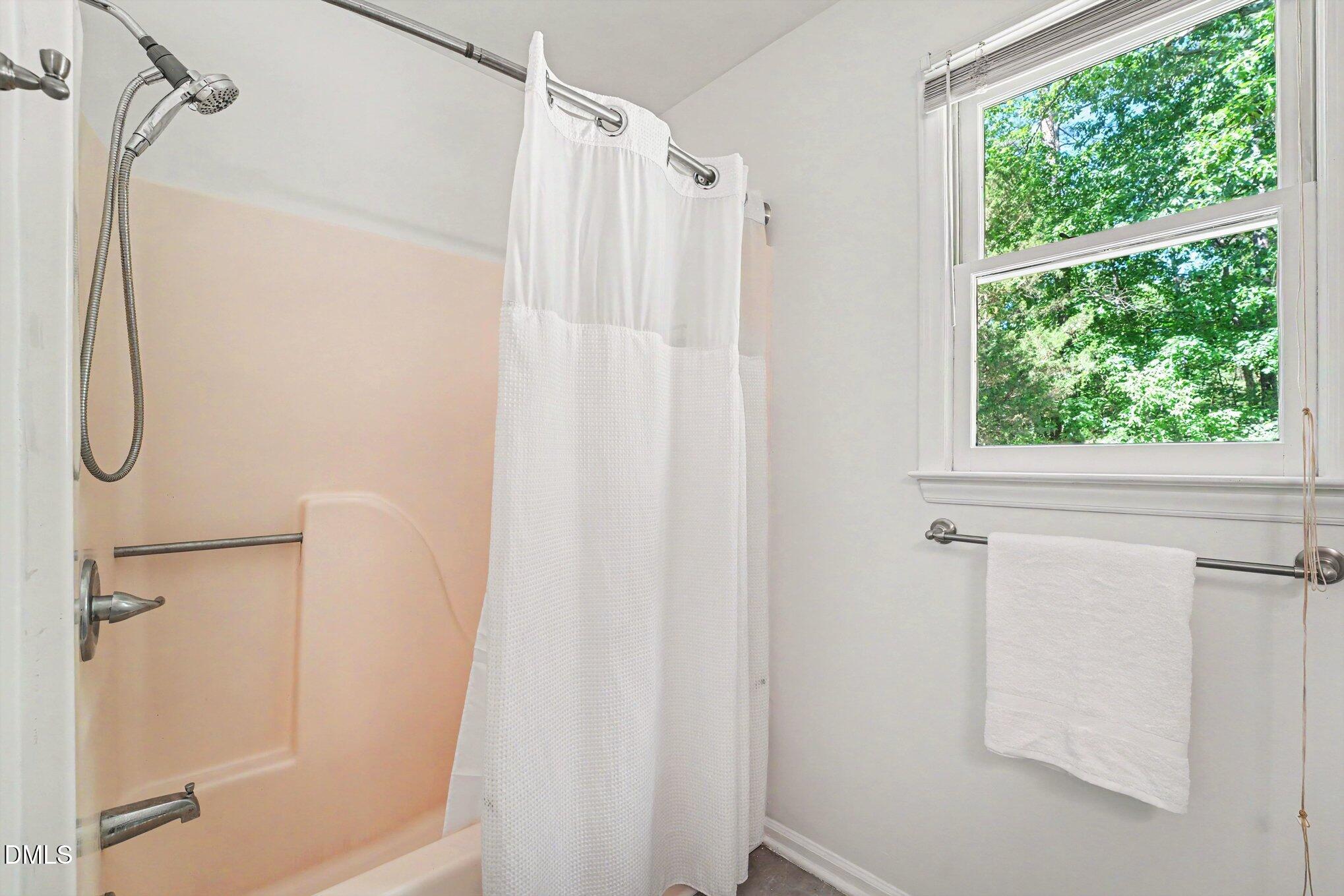 5410 Middleton Road Durham, NC 27713 - Photo 22 of 33 022_file_4734