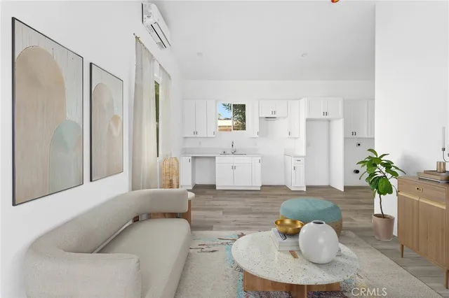 $2,150 | 8510 1/2 Wilbur Avenue, Northridge, CA 91324