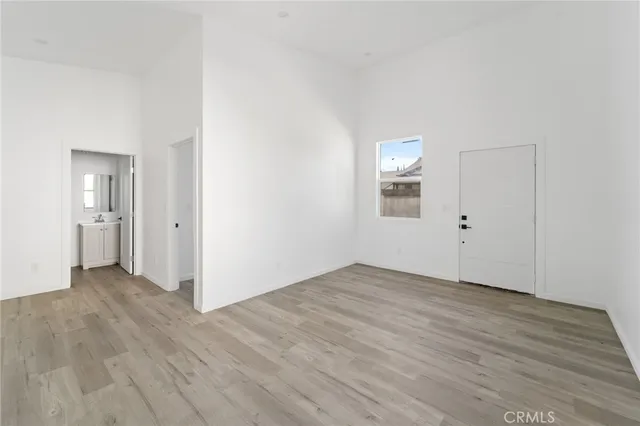 $2,150 | 8510 1/2 Wilbur Avenue, Northridge, CA 91324