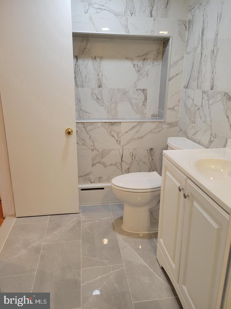 838 Sears Street Philadelphia, PA 19147 - Photo 21 of 25