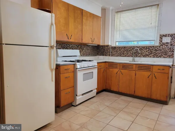 $1,850 | 838 Sears Street, Philadelphia, PA 19147
