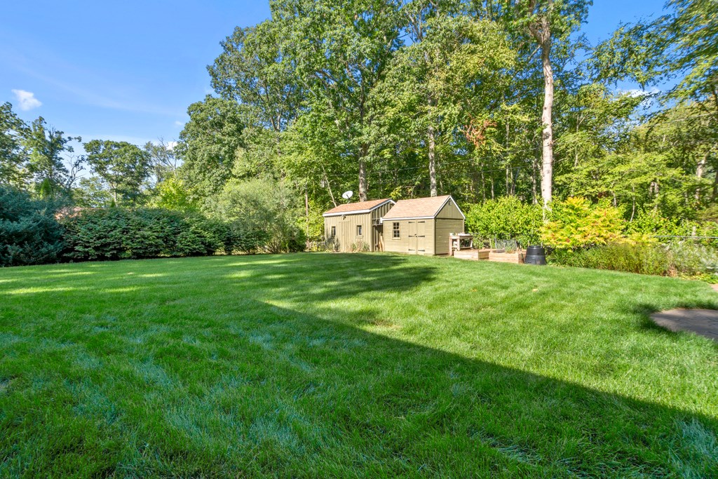 359 Rockland Road Scituate, RI 02857 - Photo 23 of 33
