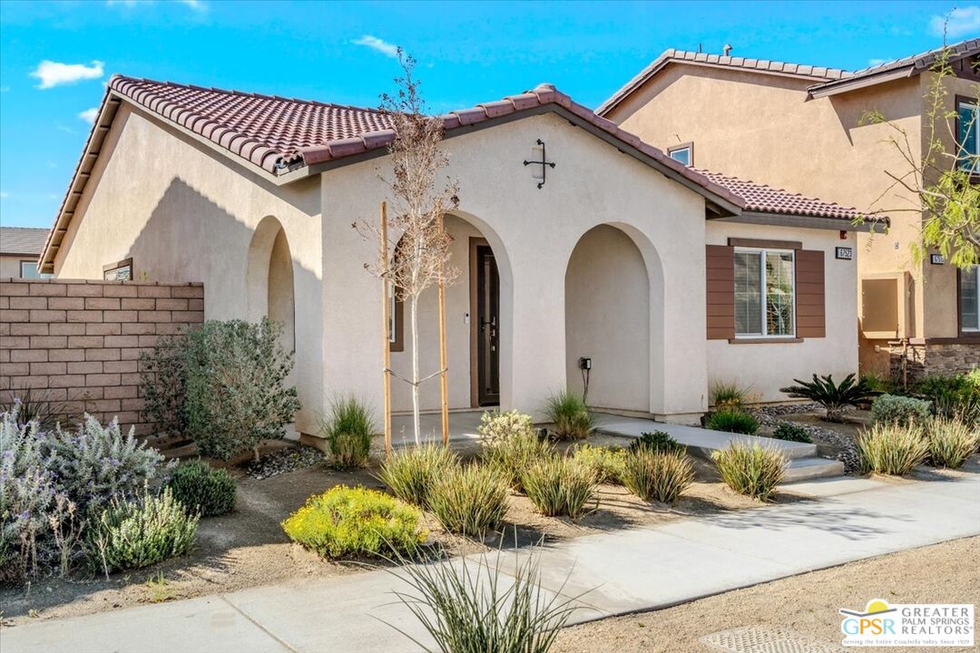 67523 Rio Plata Road Cathedral City, CA 92234 - Photo 2 of 33 Gallery Image 2
