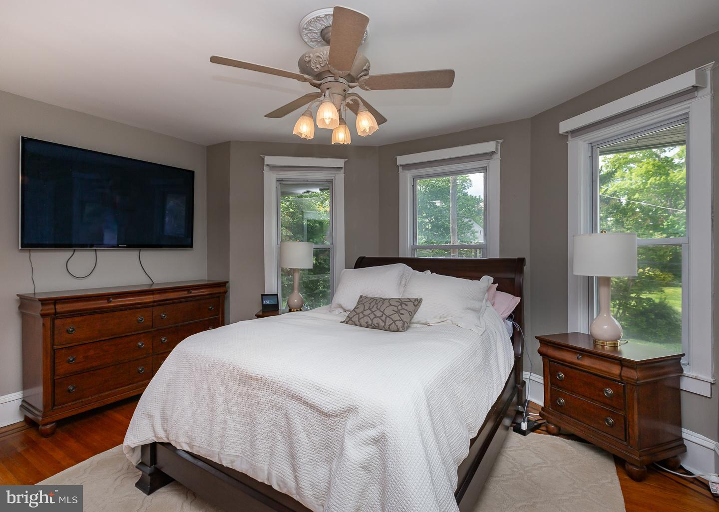 133 Kathmere Road Havertown, PA 19083 - Photo 25 of 45 a bedroom with a bed and flat screen tv