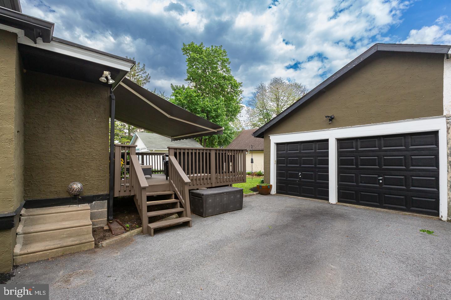 133 Kathmere Road Havertown, PA 19083 - Photo 3 of 45 a view of outdoor space and deck