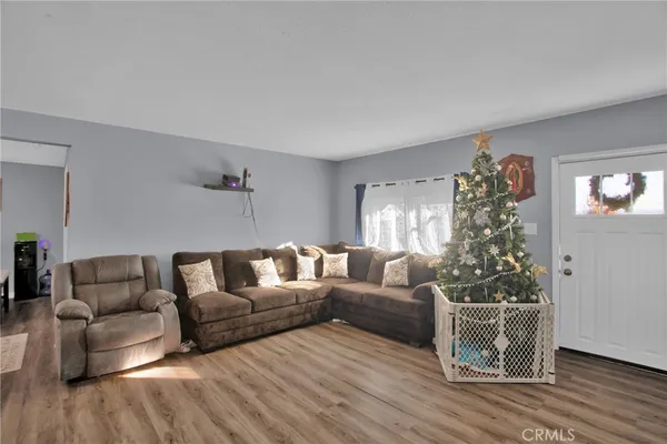 $2,600 | 26472 Western Avenue, Highland, CA 92346