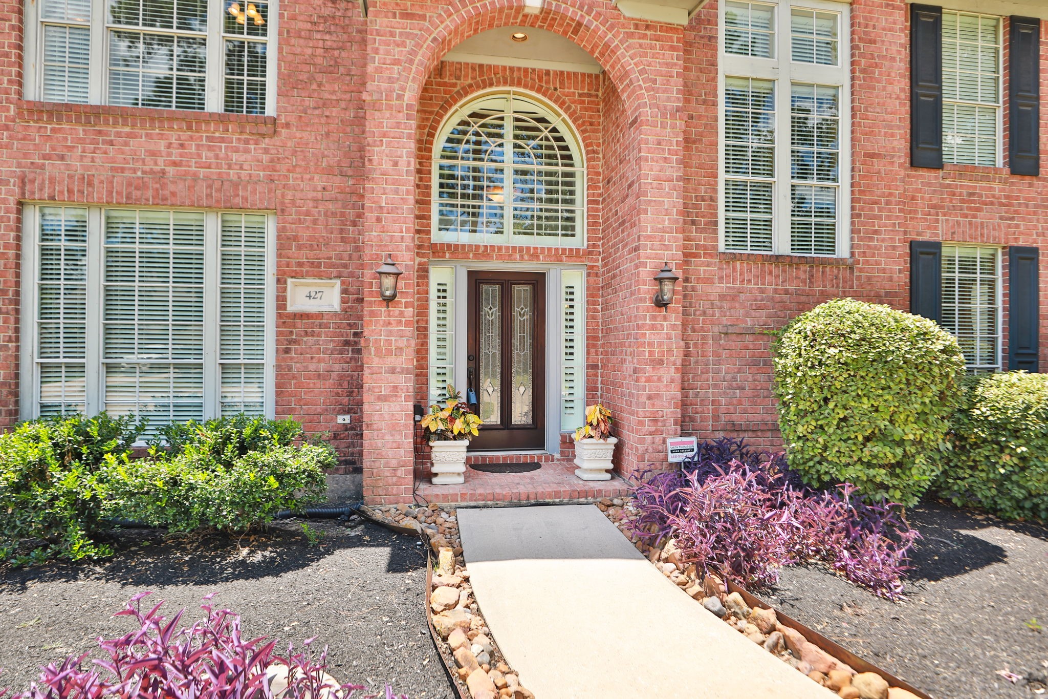 427 West North Hill Drive Spring, TX 77388 - Photo 4 of 41 a front view of a house